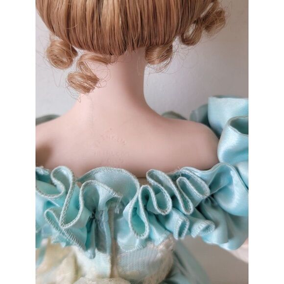 Franklin heirloom night at Opera Gibson Girl porcelain doll collectible - Picture 15 of 16